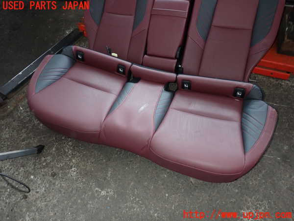 2UPJ-29647385]レヴォーグ(VM4)リアシート 中古_m0004.jpg