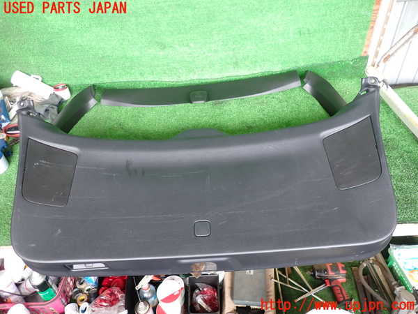 2UPJ-29641578]レヴォーグ(VM4)バックドア内張り 中古_m0001.jpg