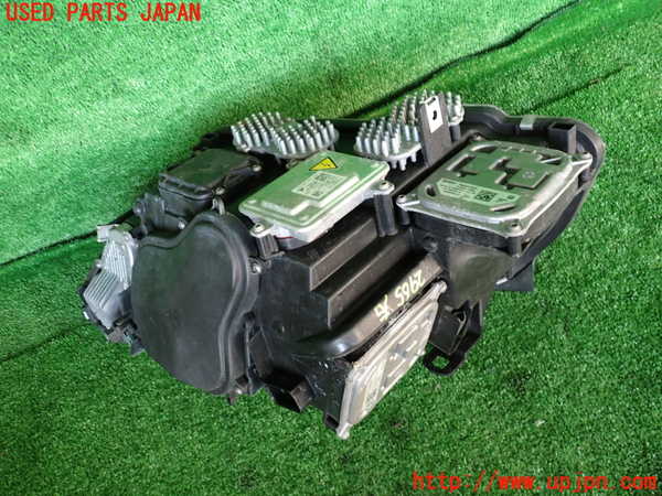 2UPJ-29651130]BMW 335i クーペ(KG35)(E92)右ヘッドライト HID Mスポーツ 中古_m0002.jpg