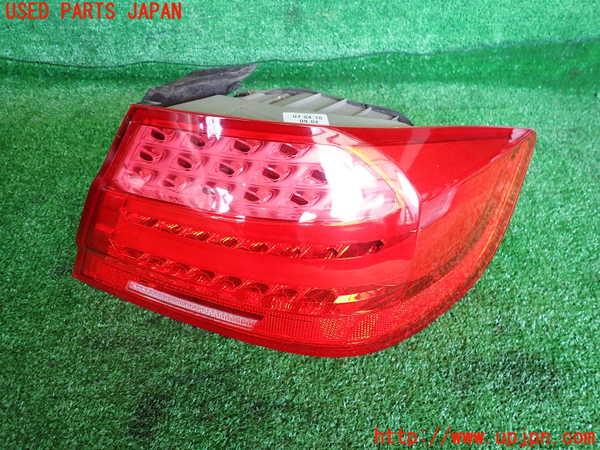 2UPJ-29651530]BMW 335i クーペ(KG35)(E92)右テールランプ Mスポーツ 中古_m0001.jpg