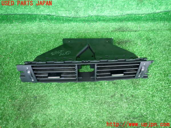 2UPJ-29657526]BMW 335i クーペ(KG35)(E92)エアコン吹き出し口1 (真中) Mスポーツ 中古_m0001.jpg