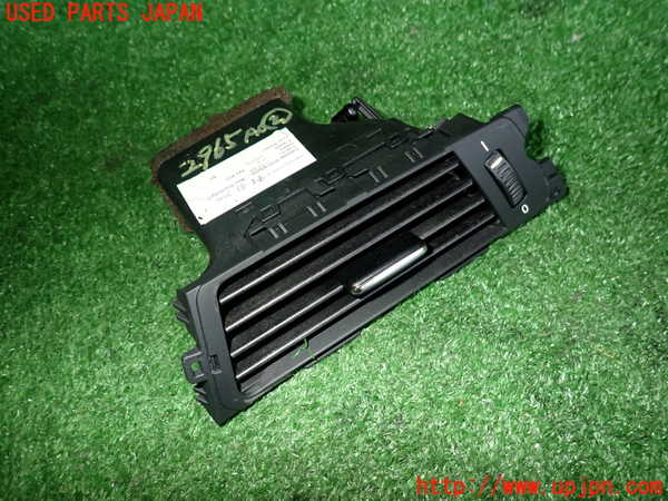 2UPJ-29657527]BMW 335i クーペ(KG35)(E92)エアコン吹き出し口2 (右) Mスポーツ 中古_m0001.jpg
