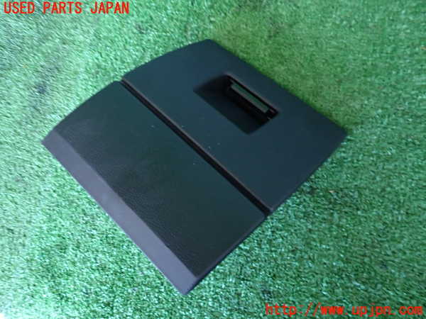 2UPJ-29657841]BMW 335i クーペ(KG35)(E92)小物入れ1 Mスポーツ 中古_m0001.jpg