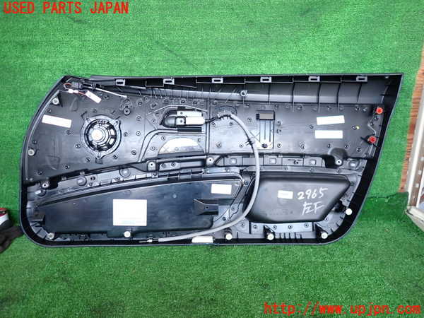 2UPJ-29651264]BMW 335i クーペ(KG35)(E92)左ドア内張り Mスポーツ 中古_m0003.jpg