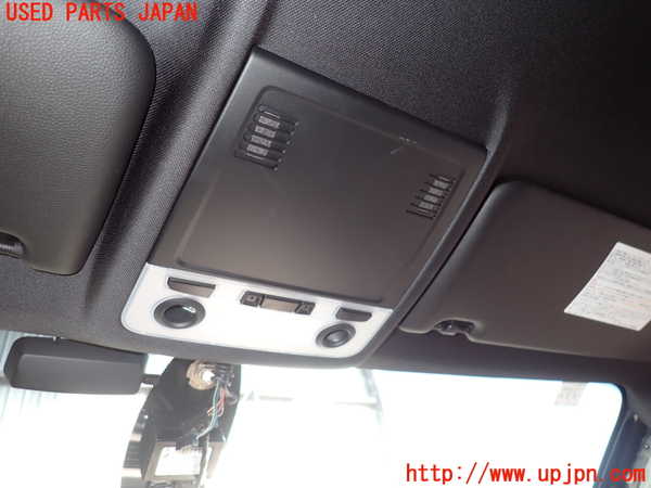 2UPJ-29656411]BMW 335i クーペ(KG35)(E92)ルームランプ1 (1列目真中) Mスポーツ 中古_m0001.jpg