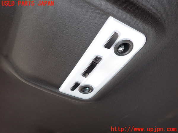 2UPJ-29656412]BMW 335i クーペ(KG35)(E92)ルームランプ2 (2列目真中) Mスポーツ 中古_m0001.jpg