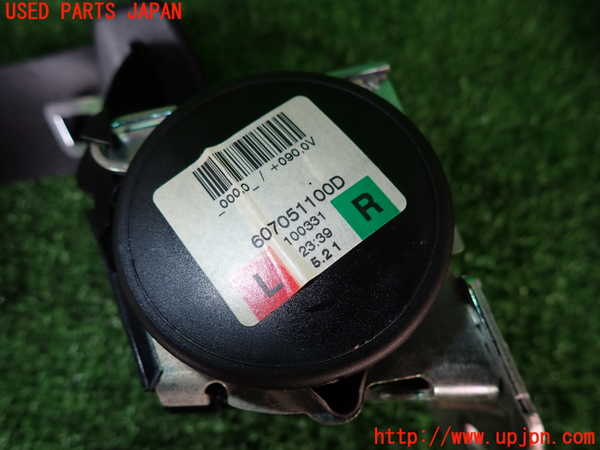 2UPJ-29657155]BMW 335i クーペ(KG35)(E92)右2列目シートベルト Mスポーツ 中古_m0002.jpg