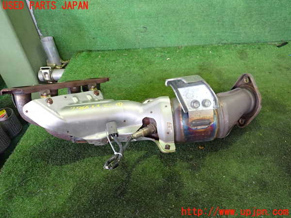 2UPJ-29662041]ロードスター(ND5RC)エキマニ1 (触媒 マニバーター) 中古_m0001.jpg