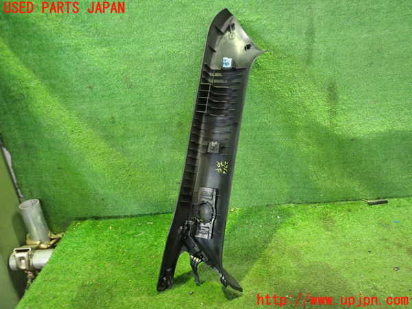 2UPJ-29667655]ロードスター(ND5RC)右フロントピラートリム 中古_m0002.jpg