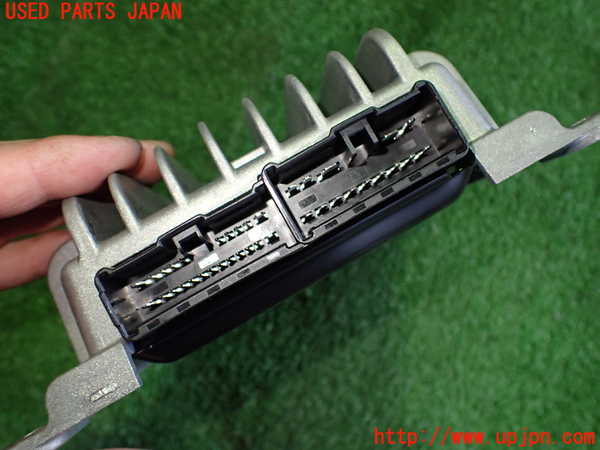 2UPJ-29676525]フェアレディZロードスター(HZ34)アンプ 中古_m0003.jpg