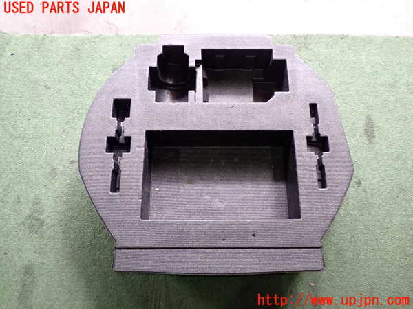 2UPJ-29677773]フェアレディZロードスター(HZ34)ラゲッジトレイ3 中古_m0001.jpg