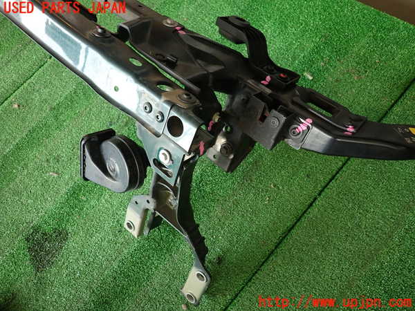 2UPJ-29681040]ジャガー・XE(JA2GA)アッパーコアサポート 中古_m0003.jpg