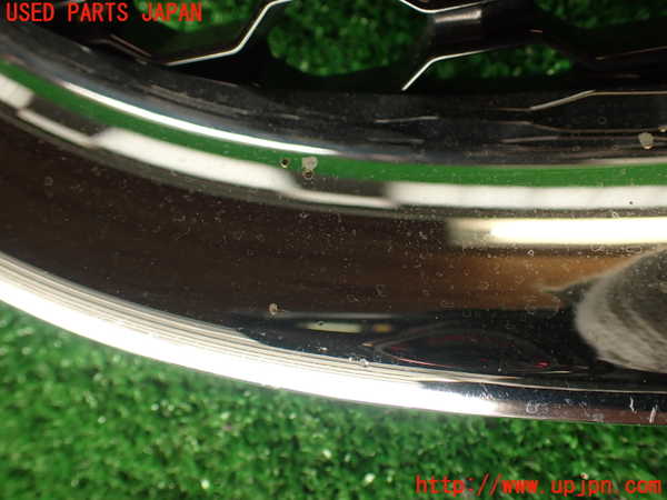 2UPJ-29681050]ジャガー・XE(JA2GA)ラジエターグリル 中古_m0003.jpg