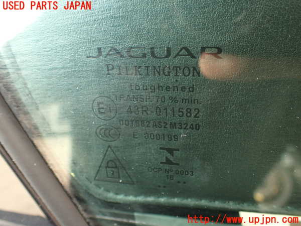 2UPJ-29681230]ジャガー・XE(JA2GA)右前ドア 中古(43R-011582 M3240)_m0004.jpg