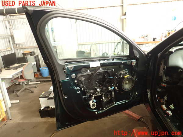2UPJ-29681260]ジャガー・XE(JA2GA)左前ドア 中古(43R-011582 M3240)_m0005.jpg