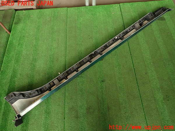 2UPJ-29681392]ジャガー・XE(JA2GA)左サイドステップ 中古_m0004.jpg