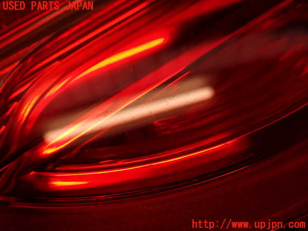 2UPJ-29681552]ジャガー・XE(JA2GA)左リアフィニッシャー 中古_m0002.jpg