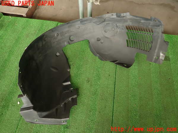 2UPJ-29681090]ジャガー・XE(JA2GA)右前フェンダーライナー (ジャンク品) 中古_m0002.jpg