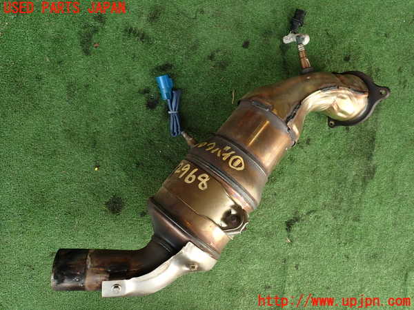 2UPJ-29682661]ジャガー・XE(JA2GA)触媒1 中古_m0001.jpg