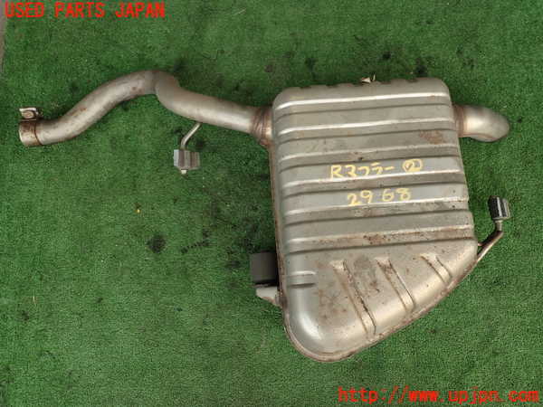 2UPJ-29682672]ジャガー・XE(JA2GA)リアマフラー2 中古_m0001.jpg
