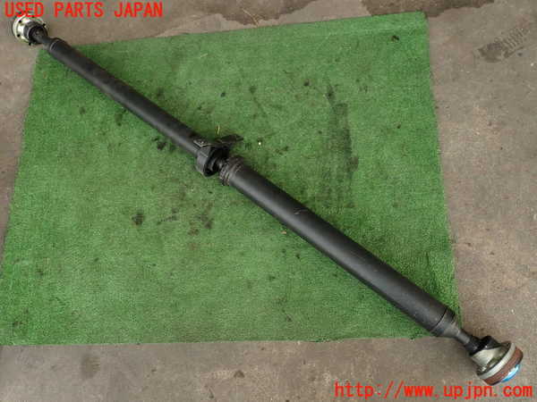 2UPJ-29683410]ジャガー・XE(JA2GA)リアプロペラシャフト 中古_m0002.jpg