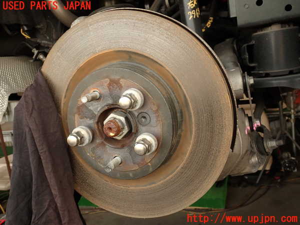 2UPJ-29684300]ジャガー・XE(JA2GA)右リアナックルハブ 中古_m0001.jpg