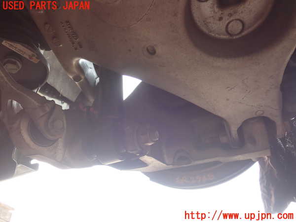 2UPJ-29684300]ジャガー・XE(JA2GA)右リアナックルハブ 中古_m0003.jpg