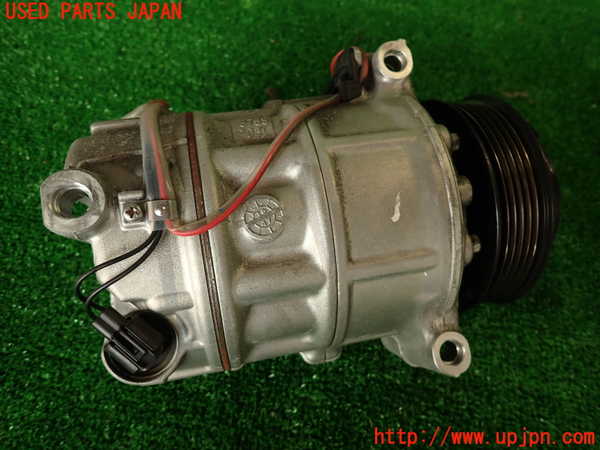 2UPJ-29686025]ジャガー・XE(JA2GA)エアコンコンプレッサー 中古_m0002.jpg