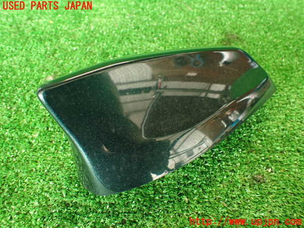 2UPJ-29686550]ジャガー・XE(JA2GA)アンテナ 中古_m0002.jpg