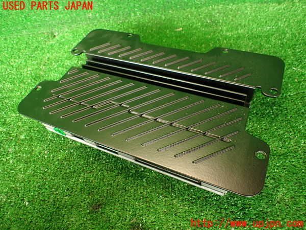 2UPJ-29686525]ジャガー・XE(JA2GA)アンプ 中古_m0002.jpg