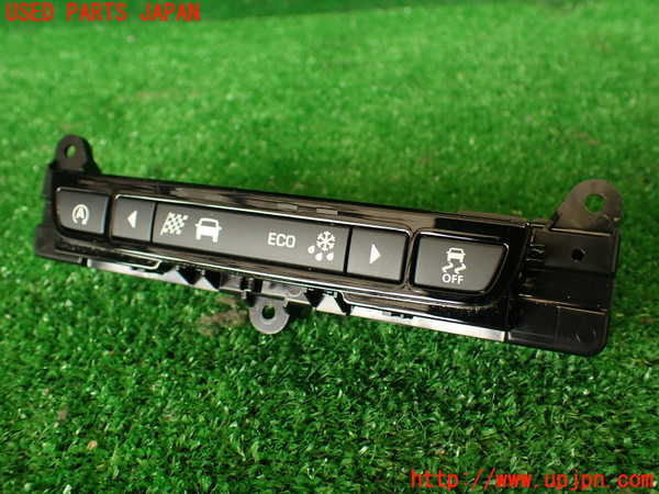 2UPJ-29686306]ジャガー・XE(JA2GA)スイッチ1 (アイドリングストップOFF、横滑り防止OFF他) 中古_m0001.jpg