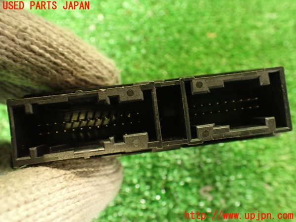 2UPJ-29686150]ジャガー・XE(JA2GA)コンピューター5 (Parking Aid Module) 中古_m0003.jpg