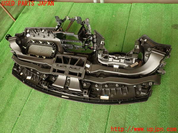 2UPJ-29687505]ジャガー・XE(JA2GA)ダッシュボード 中古_m0005.jpg