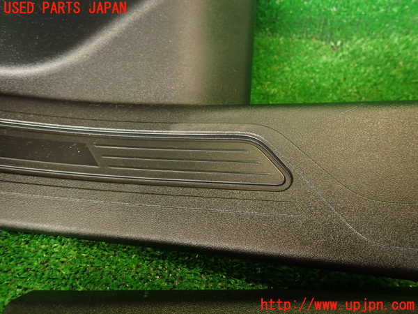 2UPJ-29687740]ジャガー・XE(JA2GA)スカッフプレート 中古_m0003.jpg
