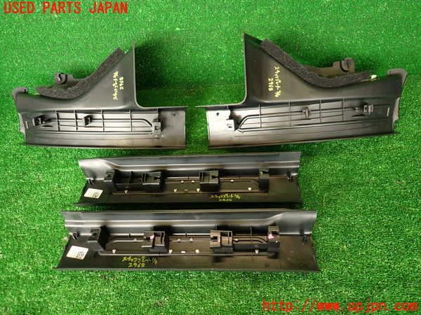 2UPJ-29687740]ジャガー・XE(JA2GA)スカッフプレート 中古_m0004.jpg