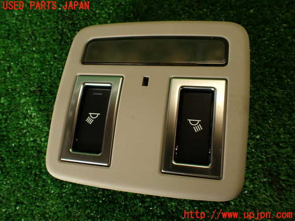 2UPJ-29686412]ジャガー・XE(JA2GA)ルームランプ2 (2列目真中) 中古_m0001.jpg