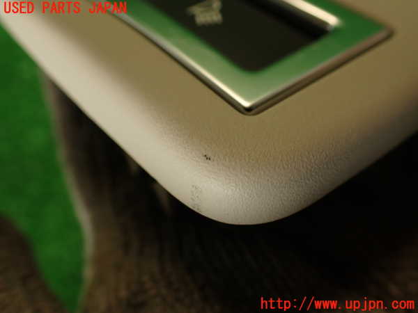 2UPJ-29686412]ジャガー・XE(JA2GA)ルームランプ2 (2列目真中) 中古_m0003.jpg