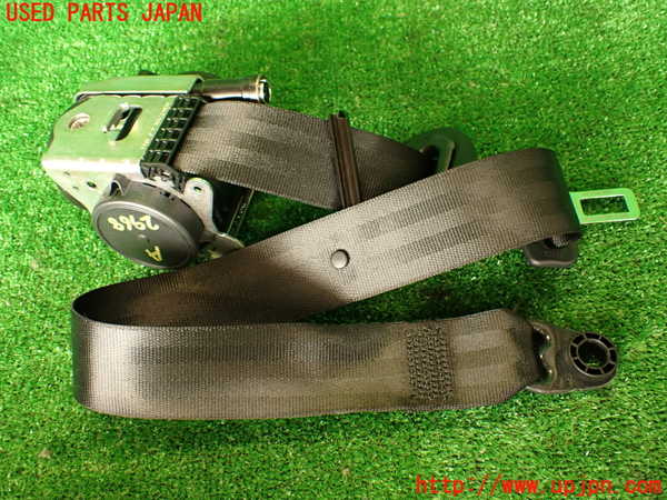 2UPJ-29687075]ジャガー・XE(JA2GA)助手席シートベルト 中古_m0002.jpg