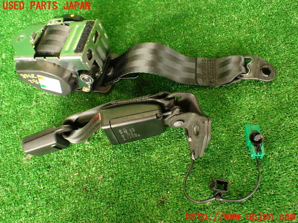 2UPJ-29687185]ジャガー・XE(JA2GA)左2列目シートベルト 中古_m0002.jpg