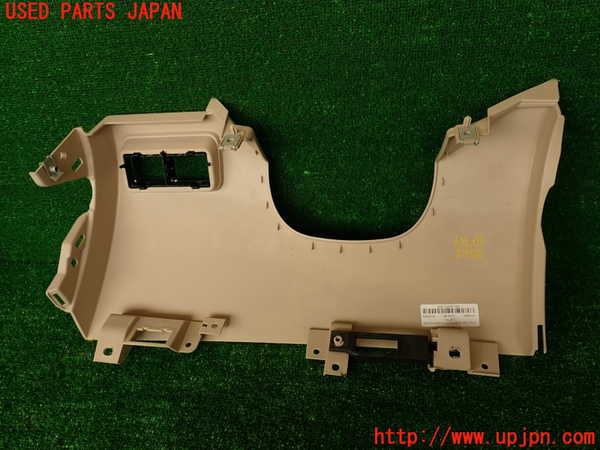 2UPJ-29687691]ジャガー・XE(JA2GA)内装トリム類1 中古_m0004.jpg