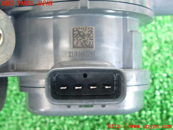 2UPJ-29692110]アクア(AQUA)(NHP10)ウォーターポンプ 中古_m0004.jpg