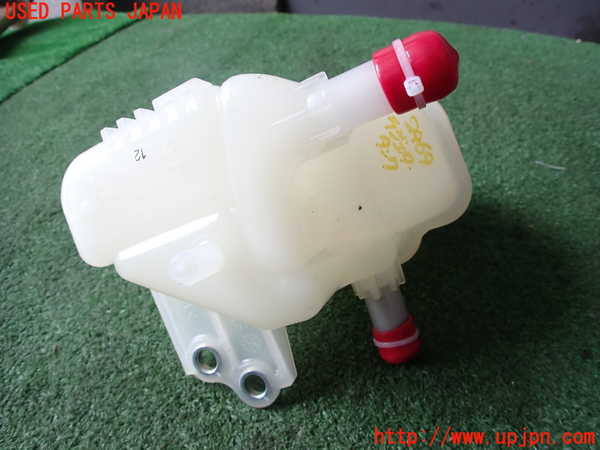 2UPJ-29692410]アクア(AQUA)(NHP10)ラジエータータンク 中古_m0003.jpg