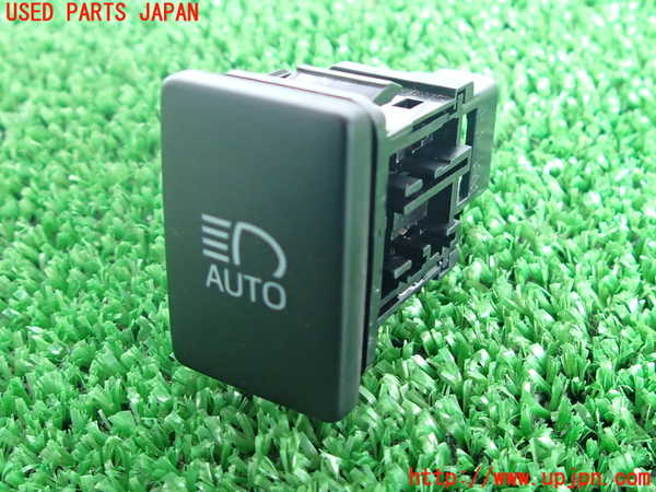 2UPJ-29696309]アクア(AQUA)(NHP10)スイッチ4 (オートハイビーム) 中古_m0001.jpg
