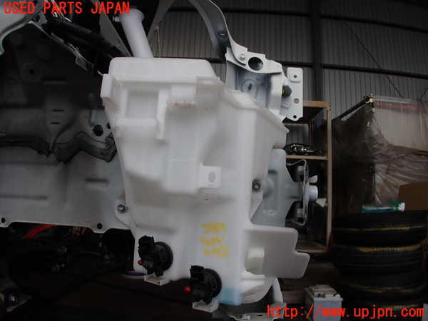 2UPJ-29696791]アクア(AQUA)(NHP10)ウォッシャータンク1 中古_m0002.jpg