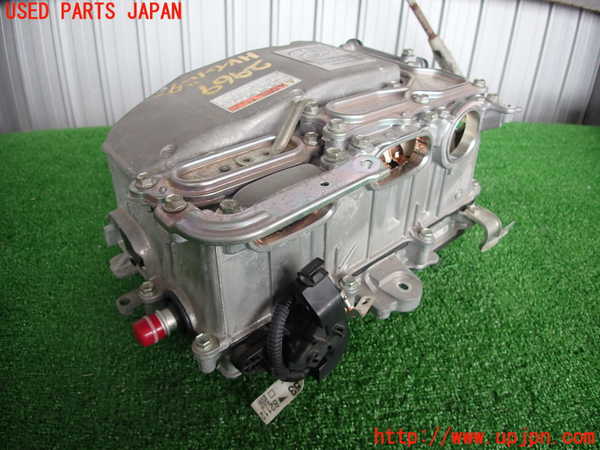 2UPJ-29696916]アクア(AQUA)(NHP10)インバーターコンバーター 中古_m0002.jpg