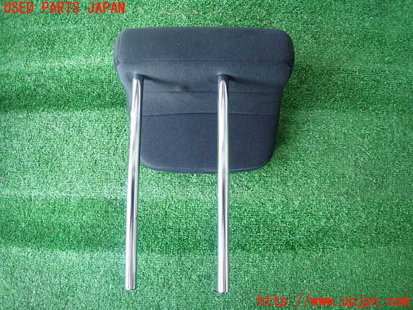 2UPJ-29697130]アクア(AQUA)(NHP10)真中2列目ヘッドレスト 中古_m0002.jpg
