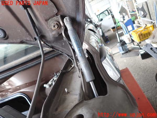 2UPJ-29701068]BMW ミニ(MINI)クーパーS クラブマン(ZG16)(R55)ボンネットダンパー 中古_m0001.jpg