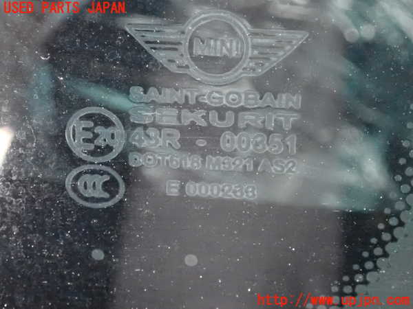 2UPJ-29701380]BMW ミニ(MINI)クーパーS クラブマン(ZG16)(R55)右クォーターガラス 中古(43R-00351 M321)_m0003.jpg