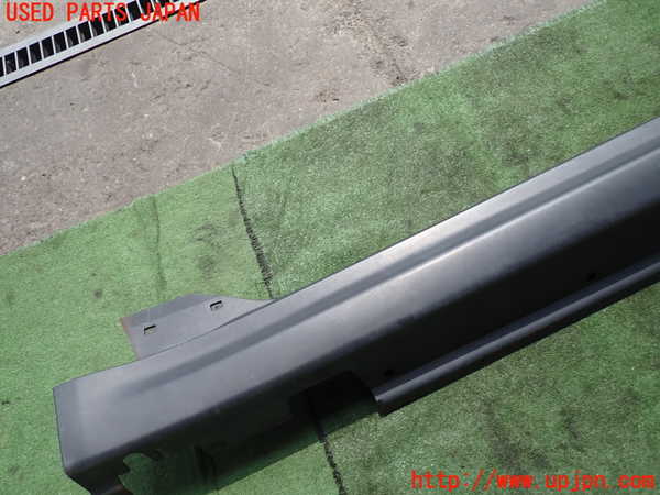 2UPJ-29701390]BMW ミニ(MINI)クーパーS クラブマン(ZG16)(R55)右サイドステップ 中古_m0003.jpg