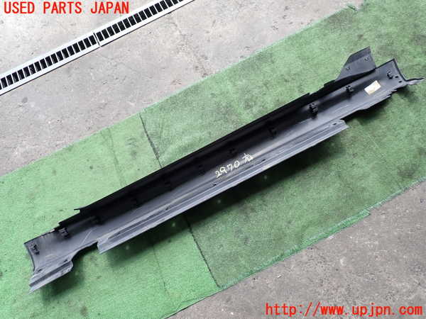 2UPJ-29701390]BMW ミニ(MINI)クーパーS クラブマン(ZG16)(R55)右サイドステップ 中古_m0005.jpg